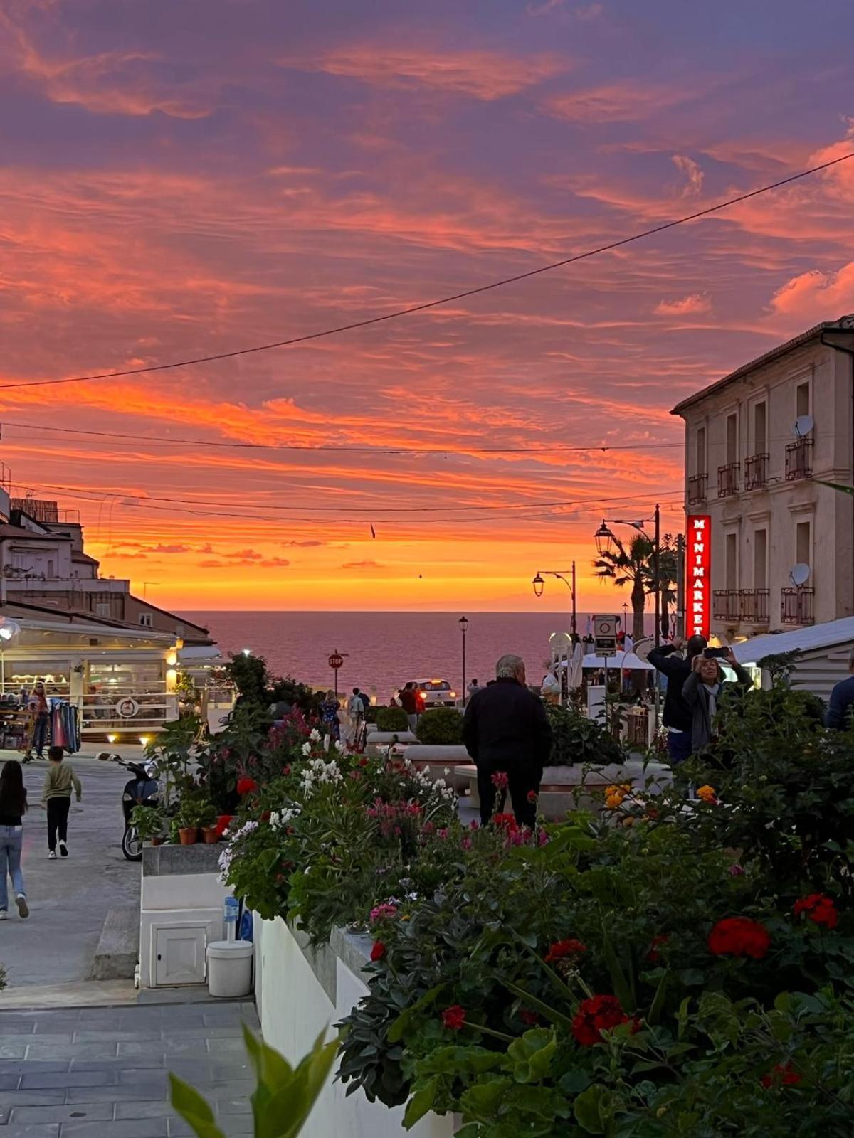 Residenza Gargano Hotel Тропеа Екстериор снимка